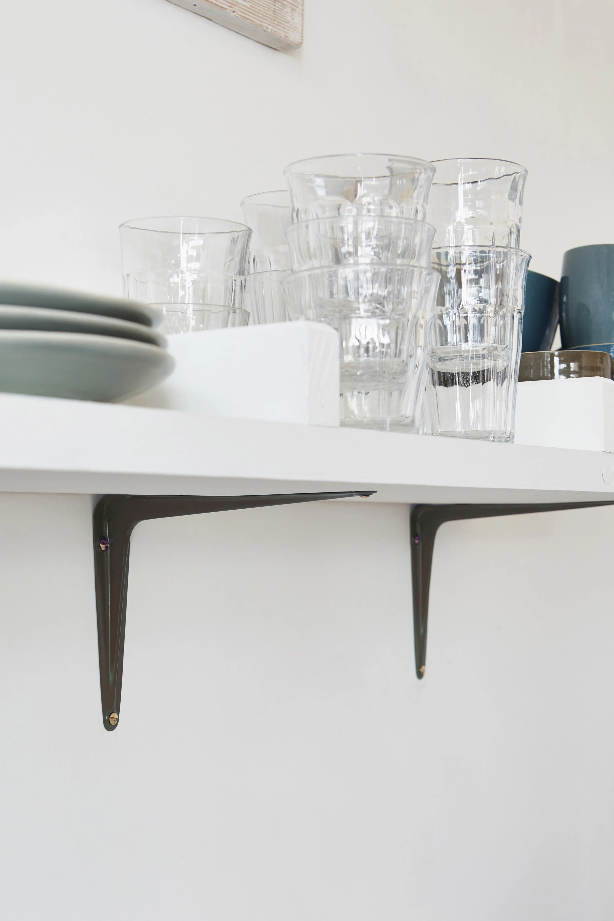 brown metal shelf bracket