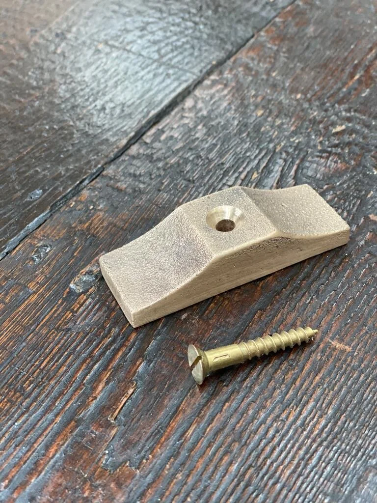 bronze turn button catch