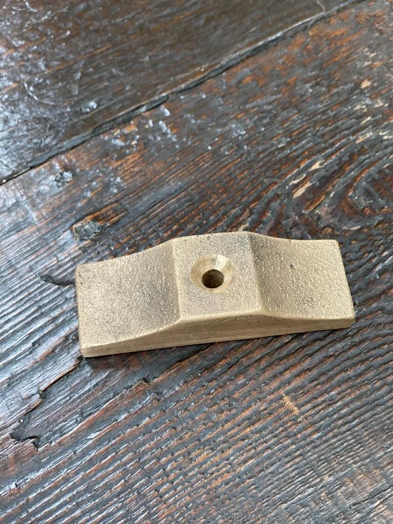 bronze turn button catch