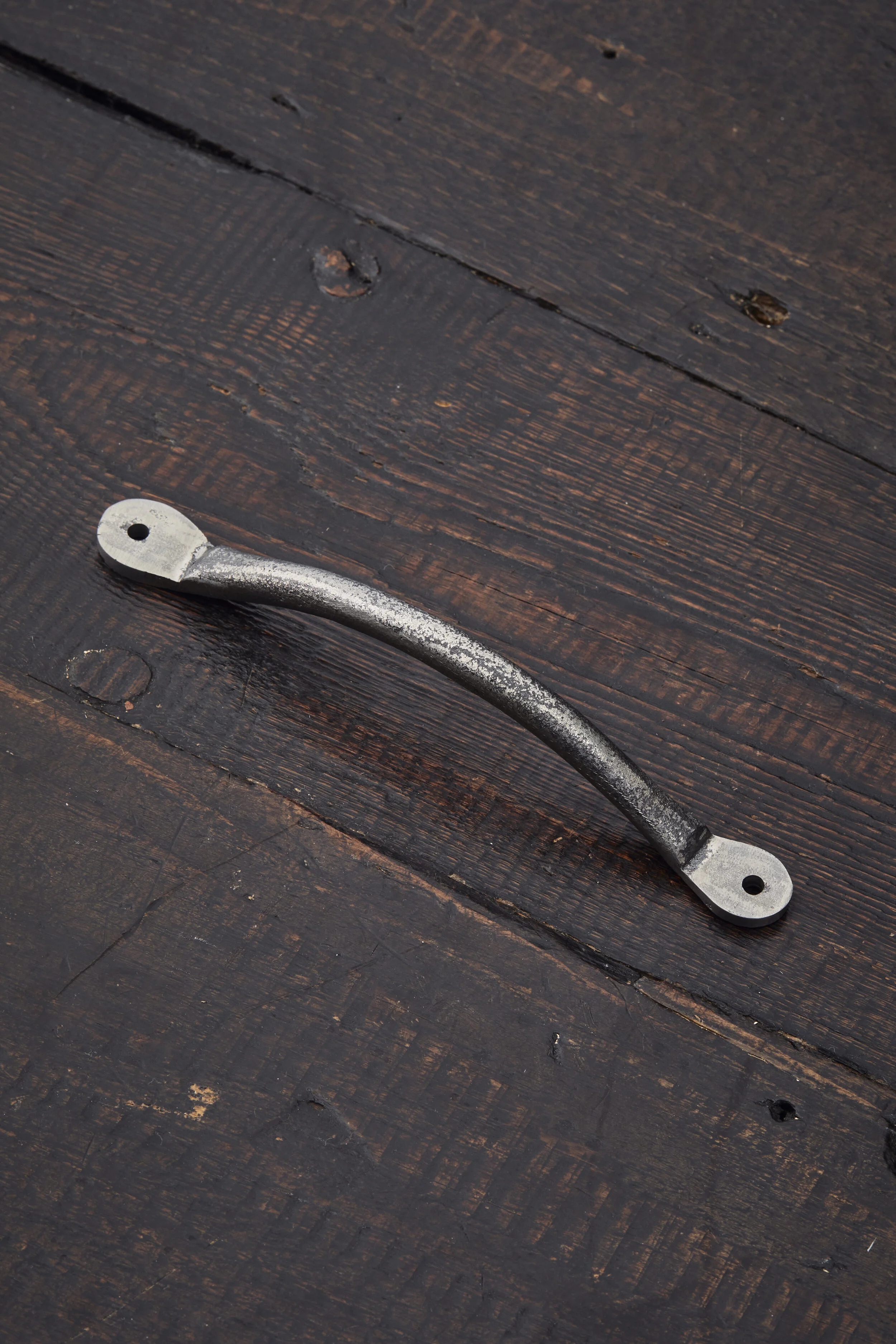 Cast iron silver pull handle