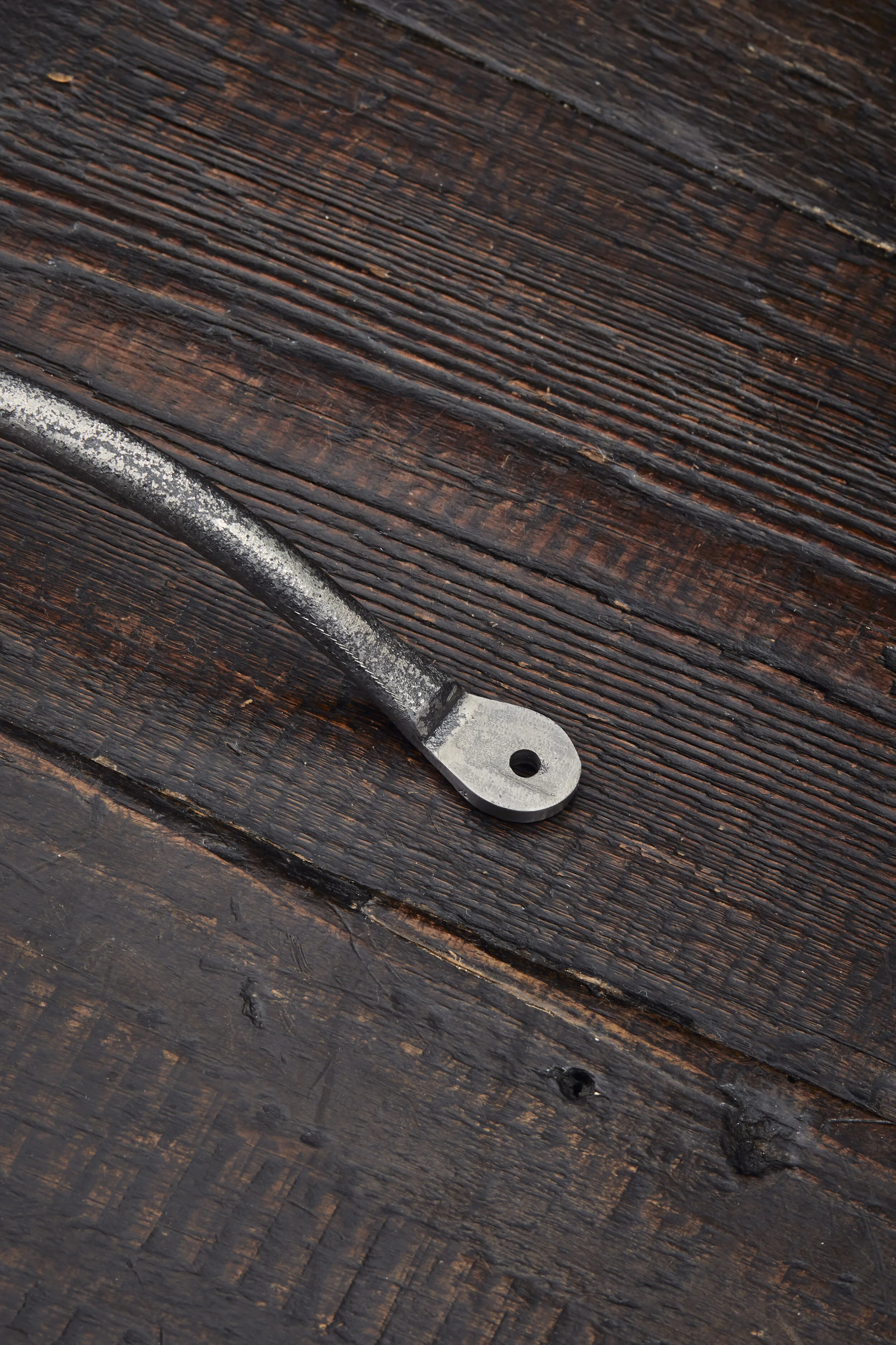 Cast iron handle detail