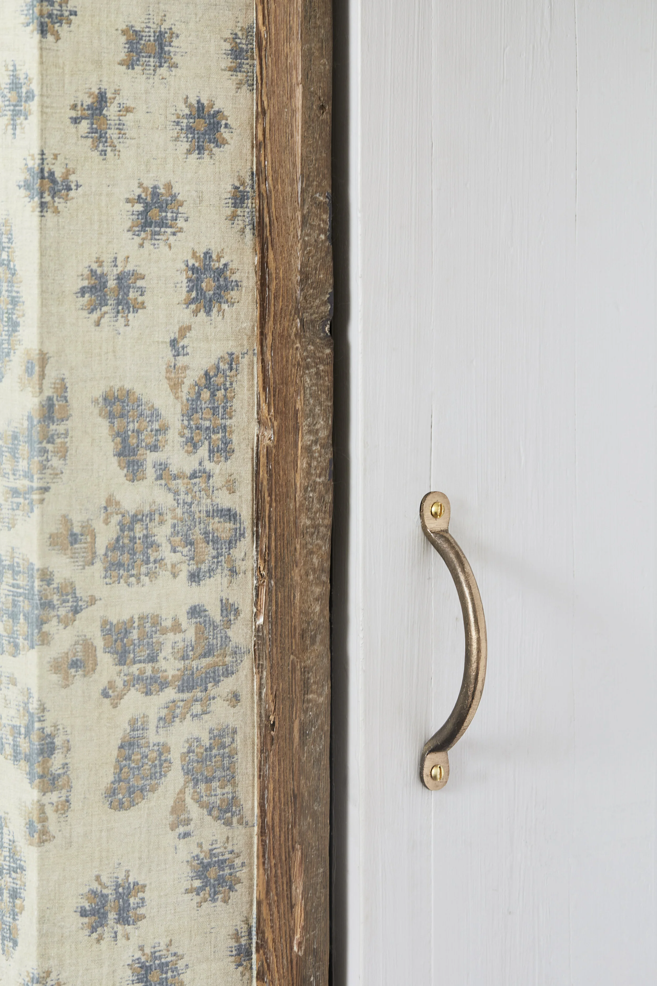 Cast bronze gareth pull handle