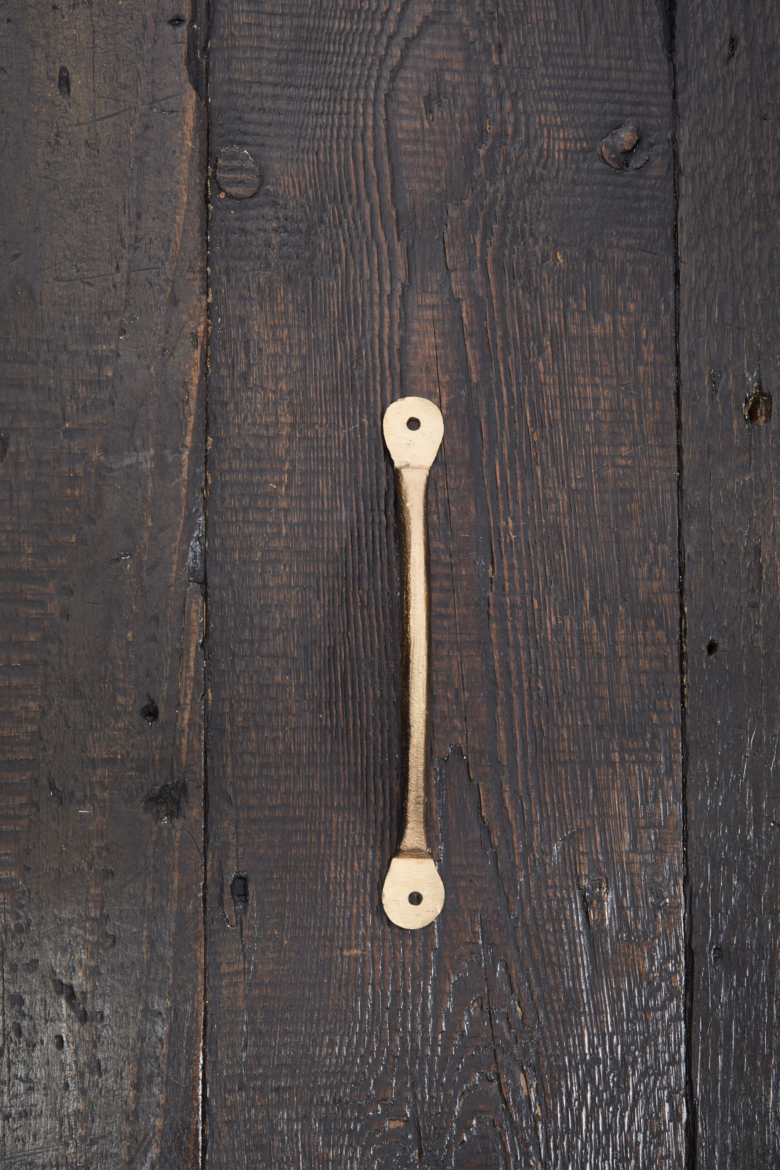 Bronze pull handle