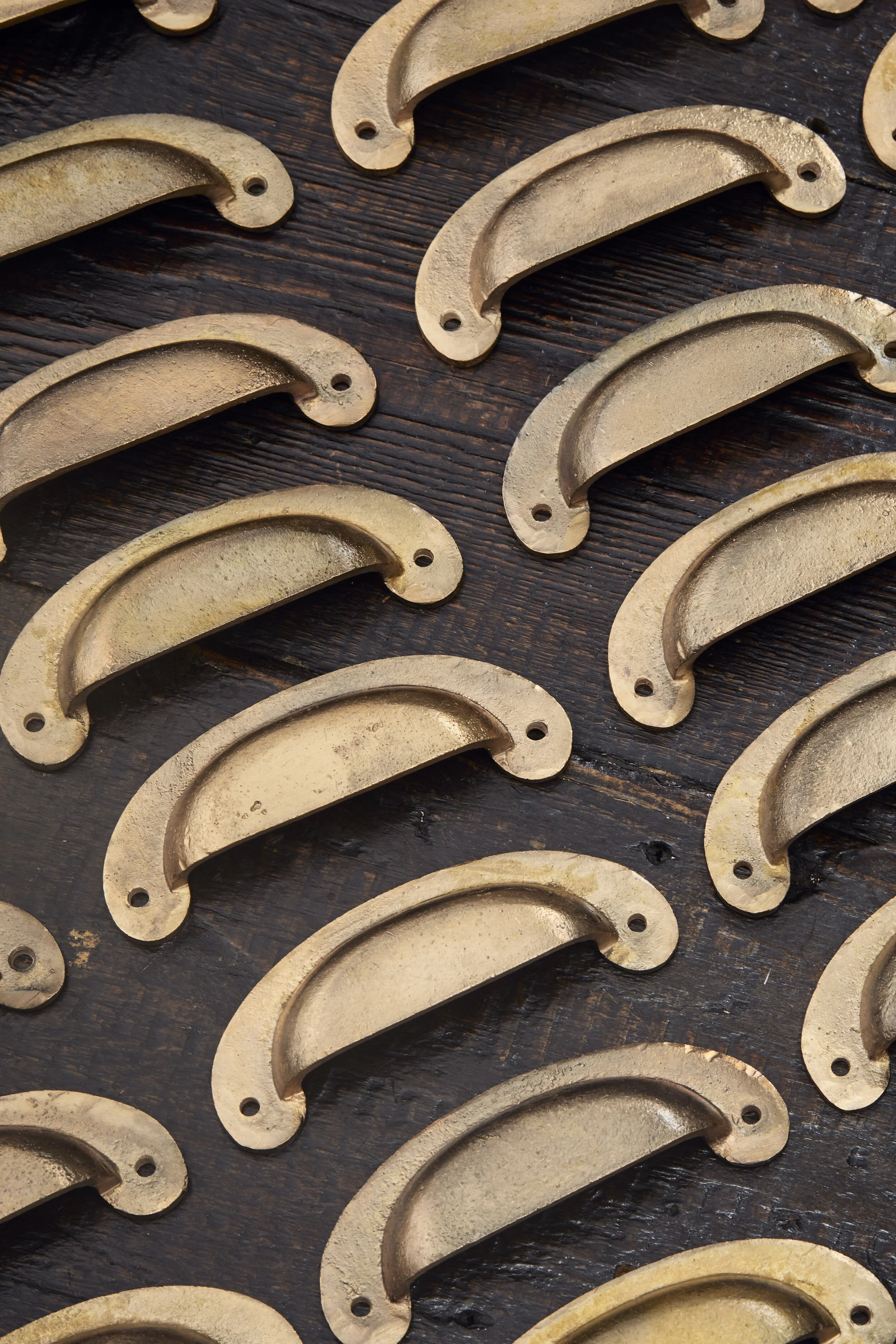 Cast bronze drawer and cupboard handles