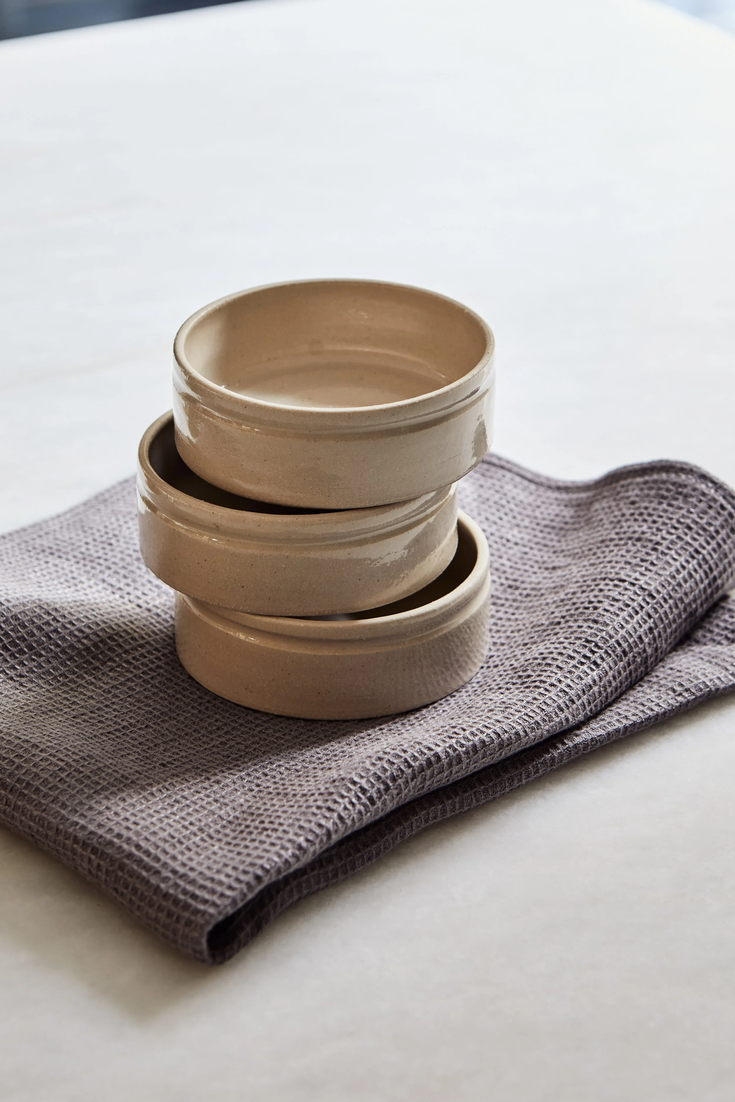 Small ceramic food pots