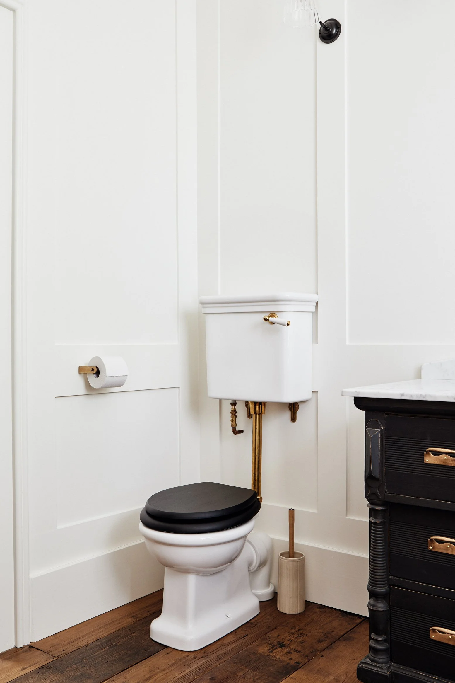 toilet-roll-holder-cast-bronze-sandcast-bathroom-hardware.jpg