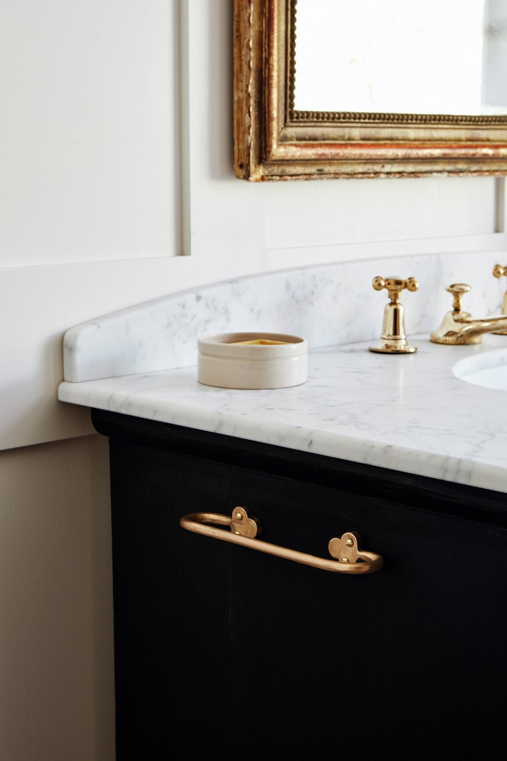 Bathroom Sink Hand Towel Holder For Mirror Sink Towel Rail