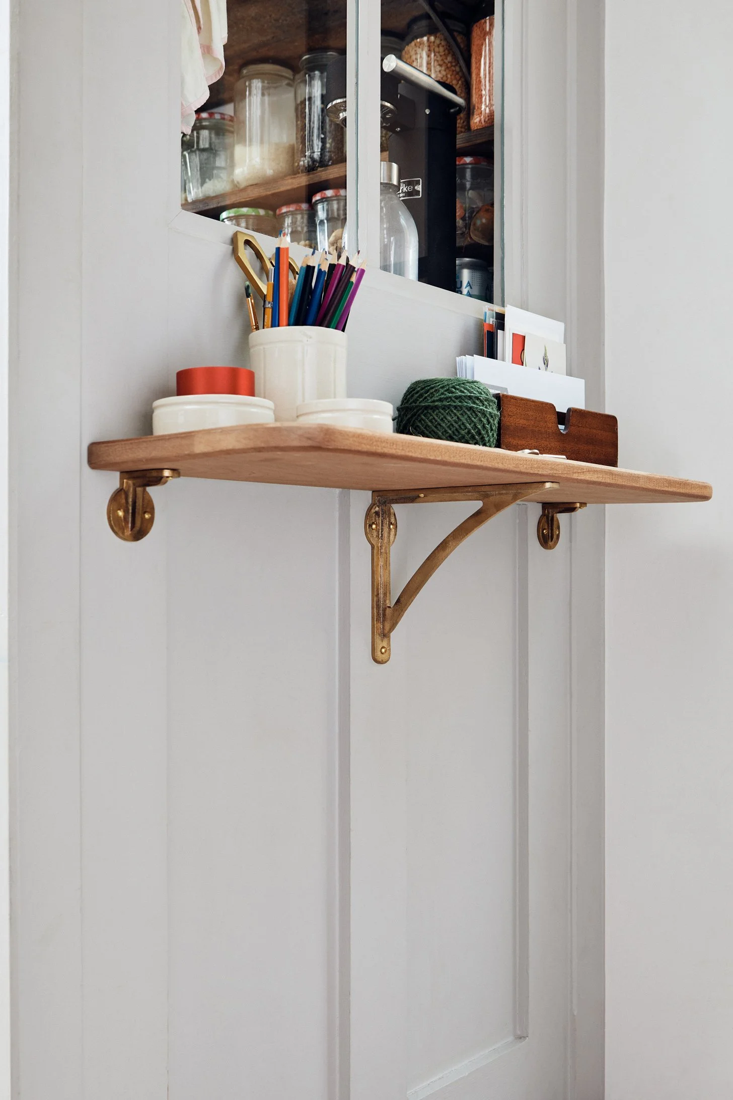 key-shelf-sapele-wood-bronze-brackets-wall-hardware.jpg