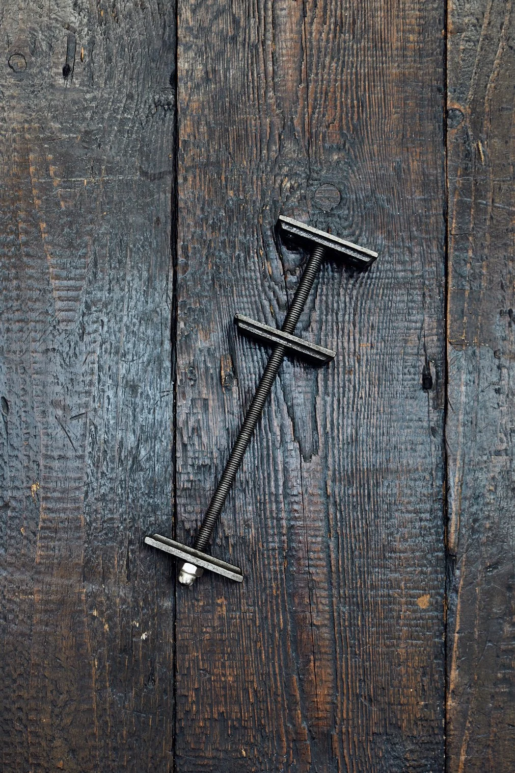 radiator-wall-tie-cast-iron-hardware.jpg