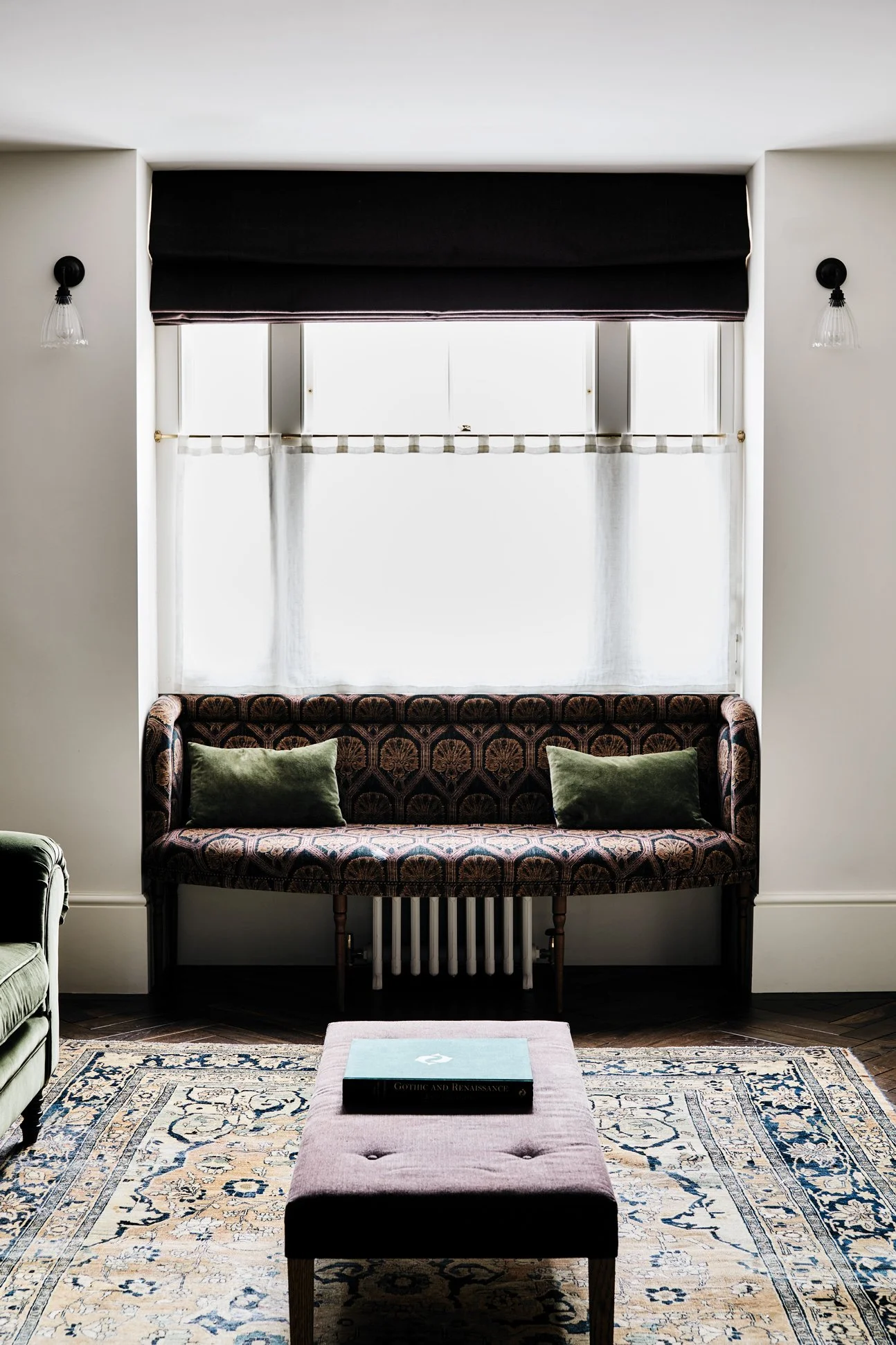 Unlacquered Brass Café Curtain Rail Set, wide shot of window seat with linen café curtain, window seat in Robert Kime fabric.