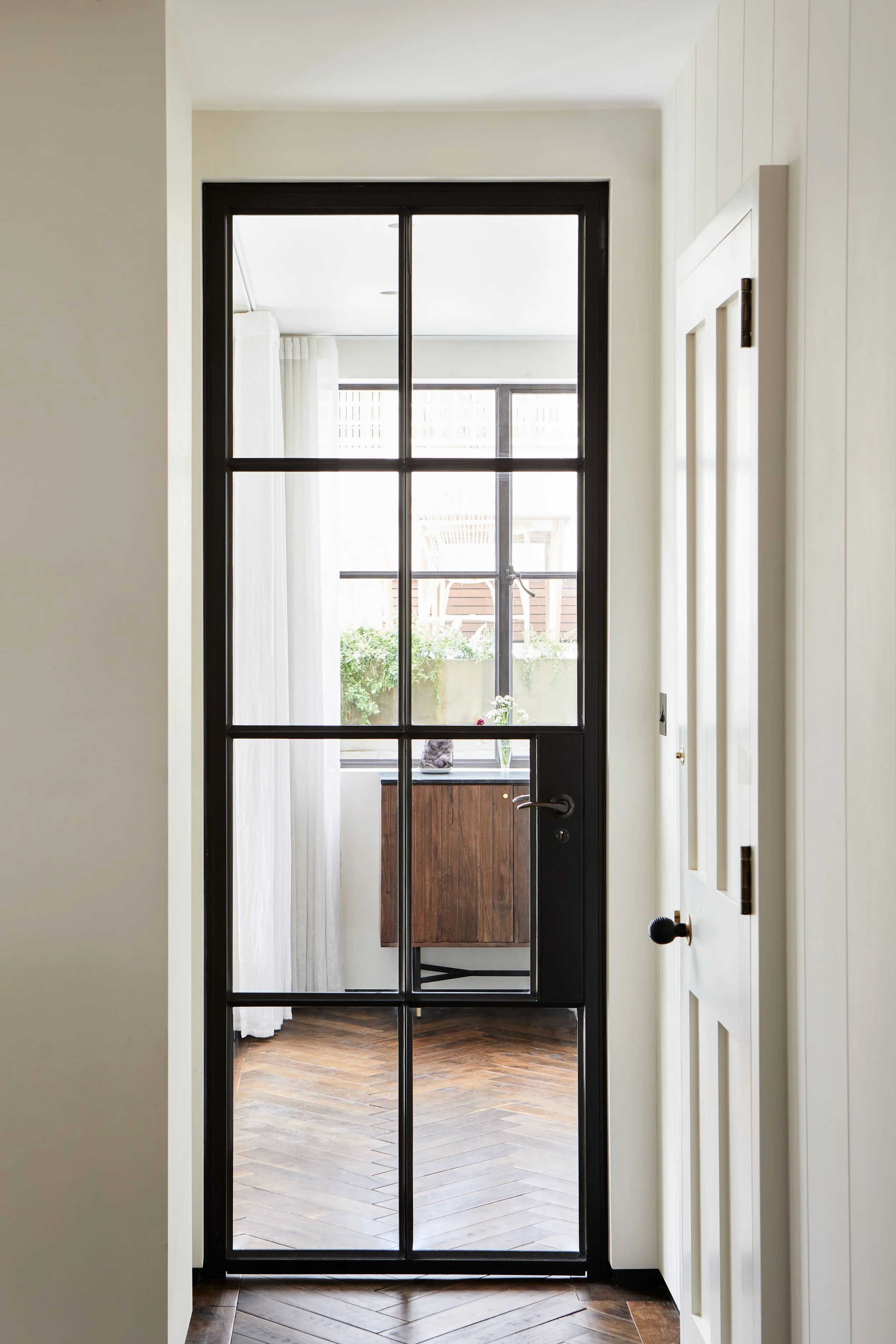 house-door-knob-ebonised-wood-hardware.jpg