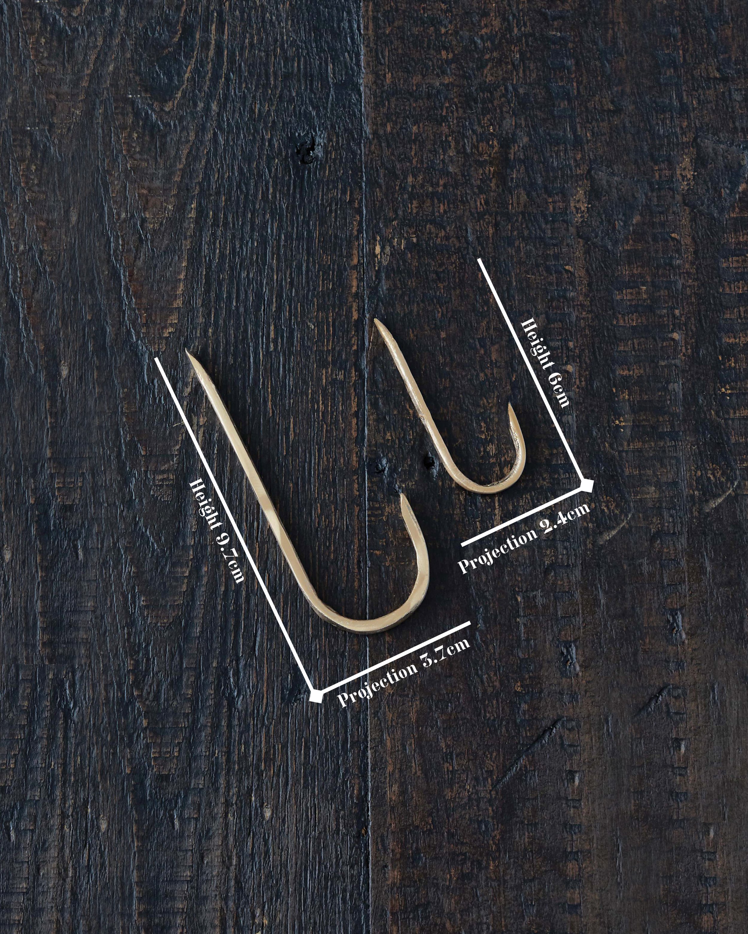 fish-hook-cast-bronze-sandcast-wall-hardware.jpg