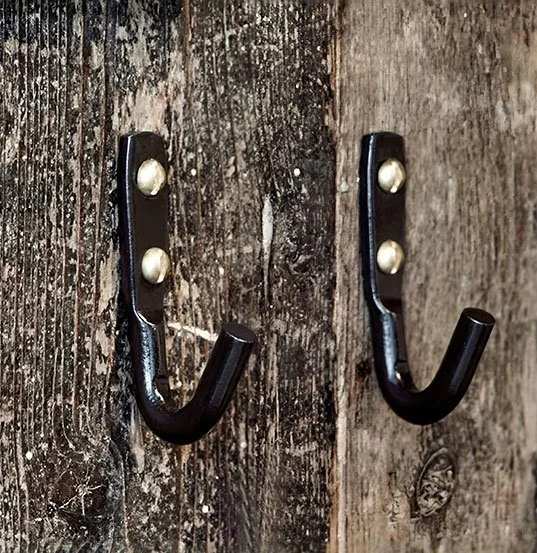THE GRAPHITE HOOK – METAL WALL HOOK