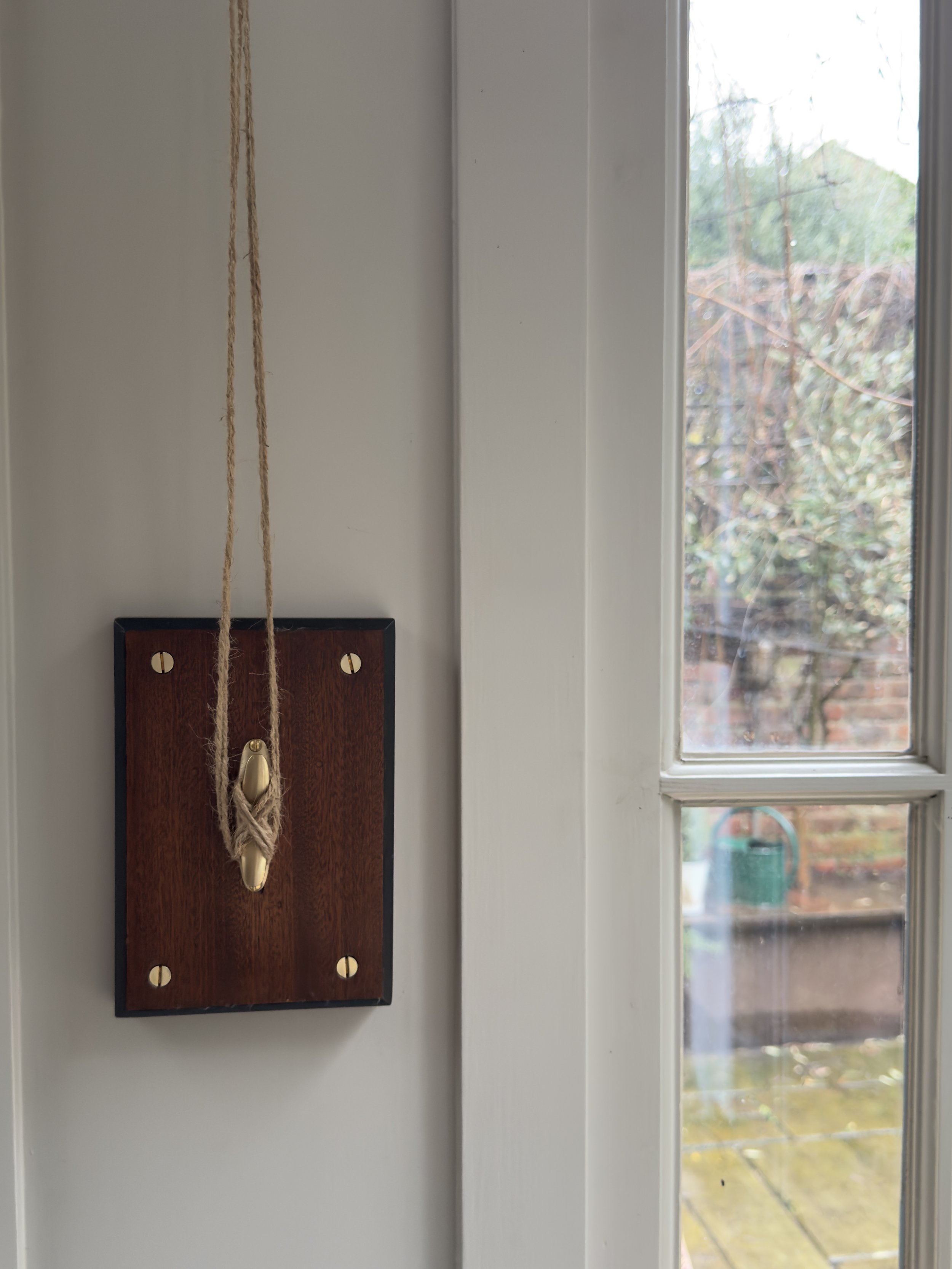 THE LEWIS CLEAT HOOK – UNLACQUERED BRASS