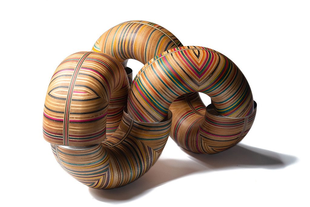 Big Mobius Made of 3 Donuts