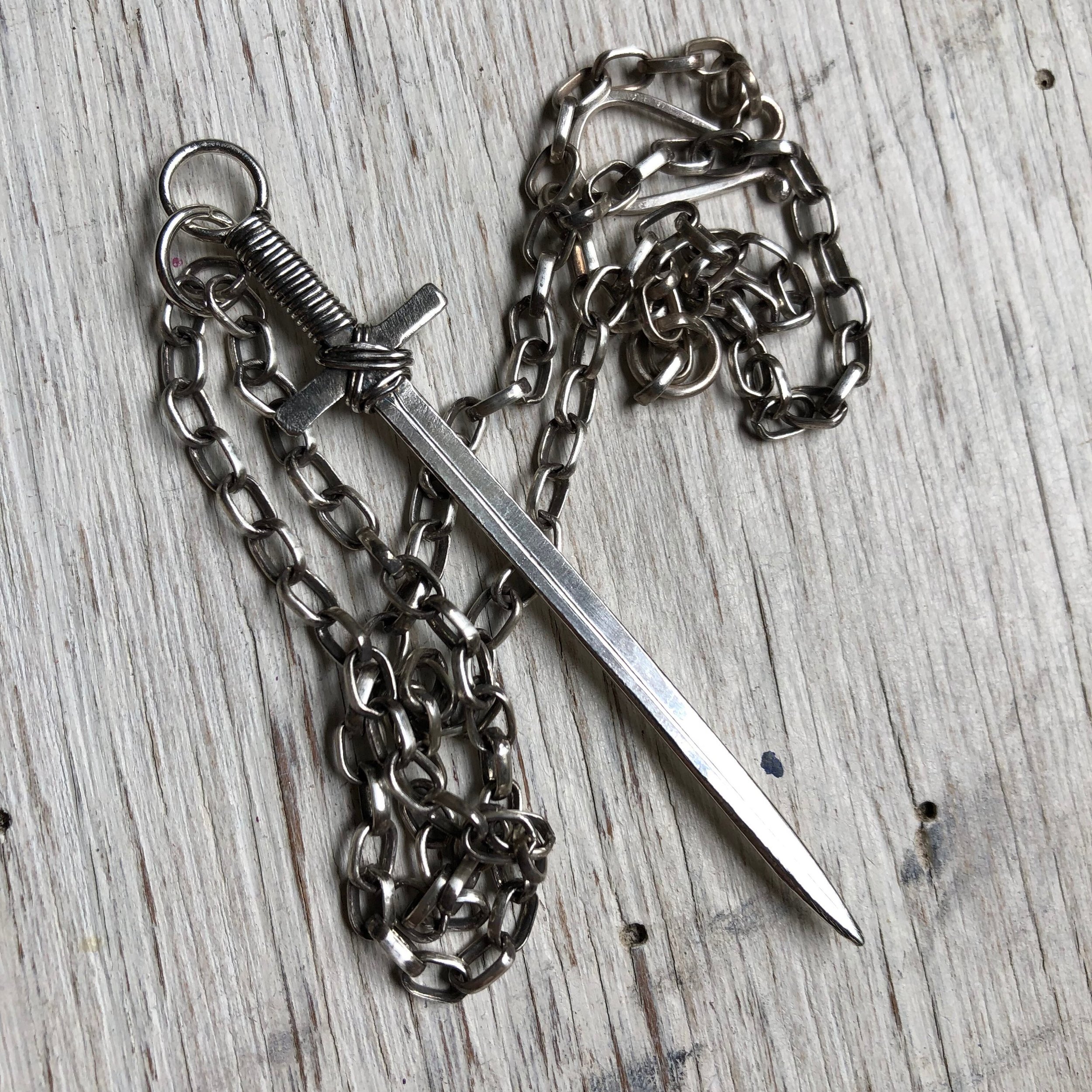 https://i.etsystatic.com/5417528/r/il/5a9aad/4241079107/il_fullxfull.4241079107_9r4r.jpg