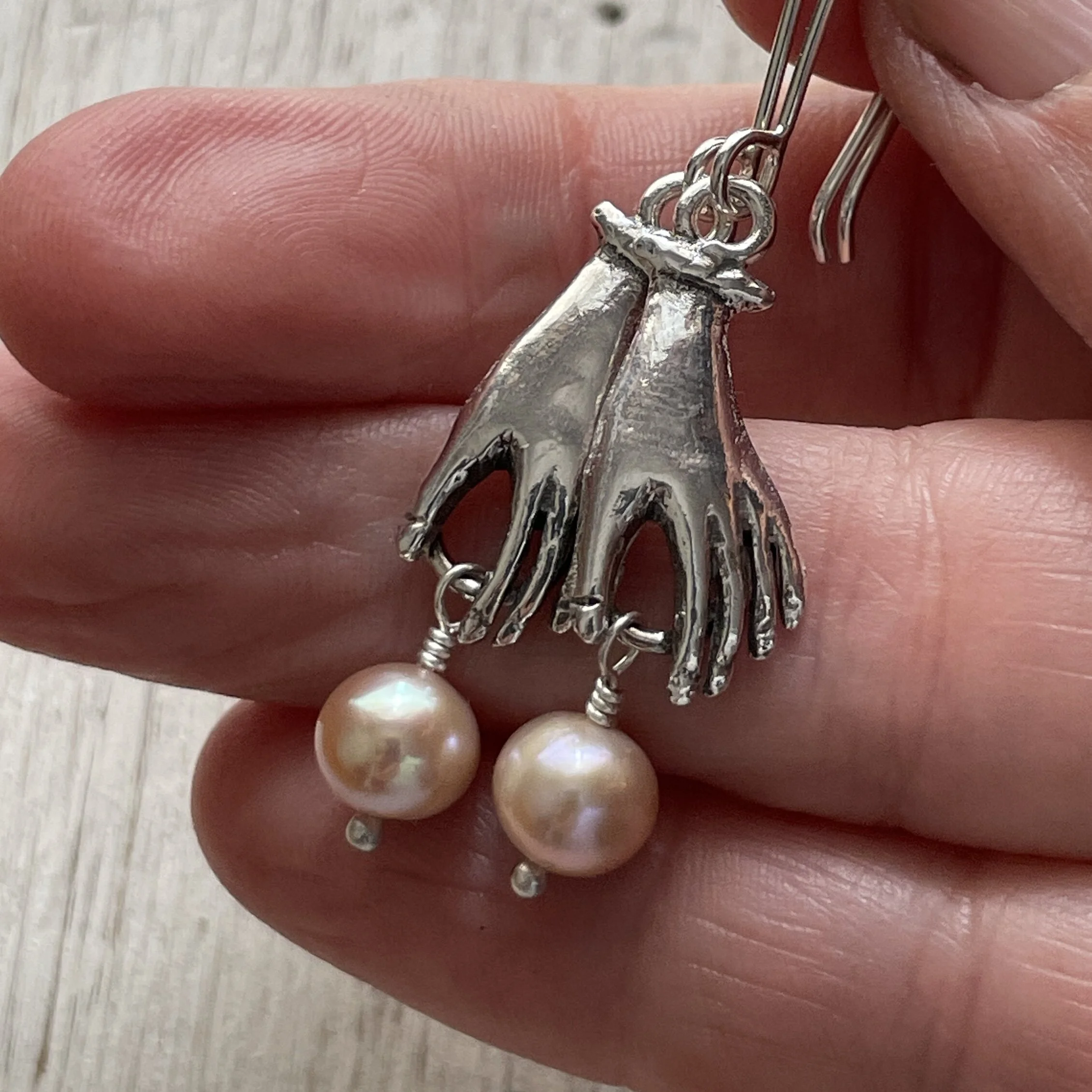 1CADA9AF-D692-4C29-9C85-2F7E3B08E74F