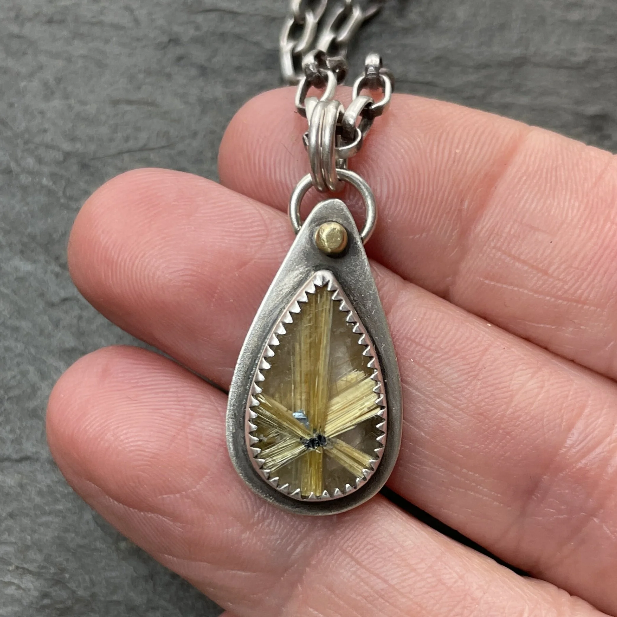 9AA10E5A-BF15-449C-9C6F-C741D7FC1FD4