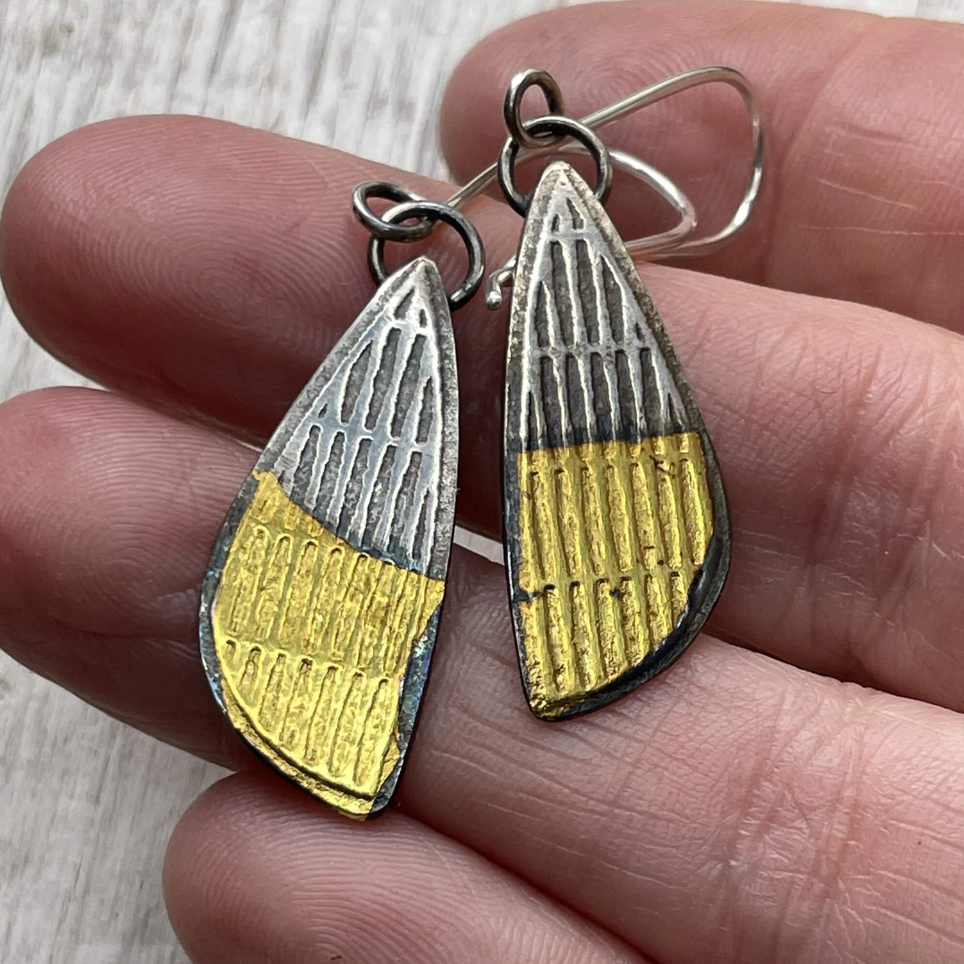 0977C935-CC52-4416-B9FE-168343CA569D