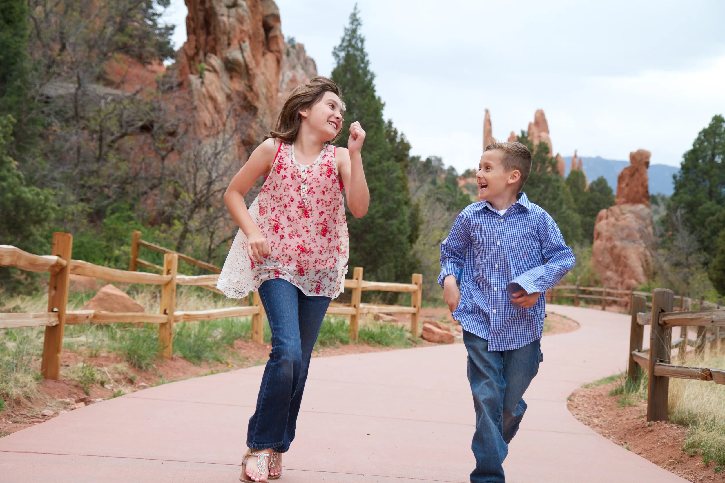 Family Pictures at Garden of the Gods