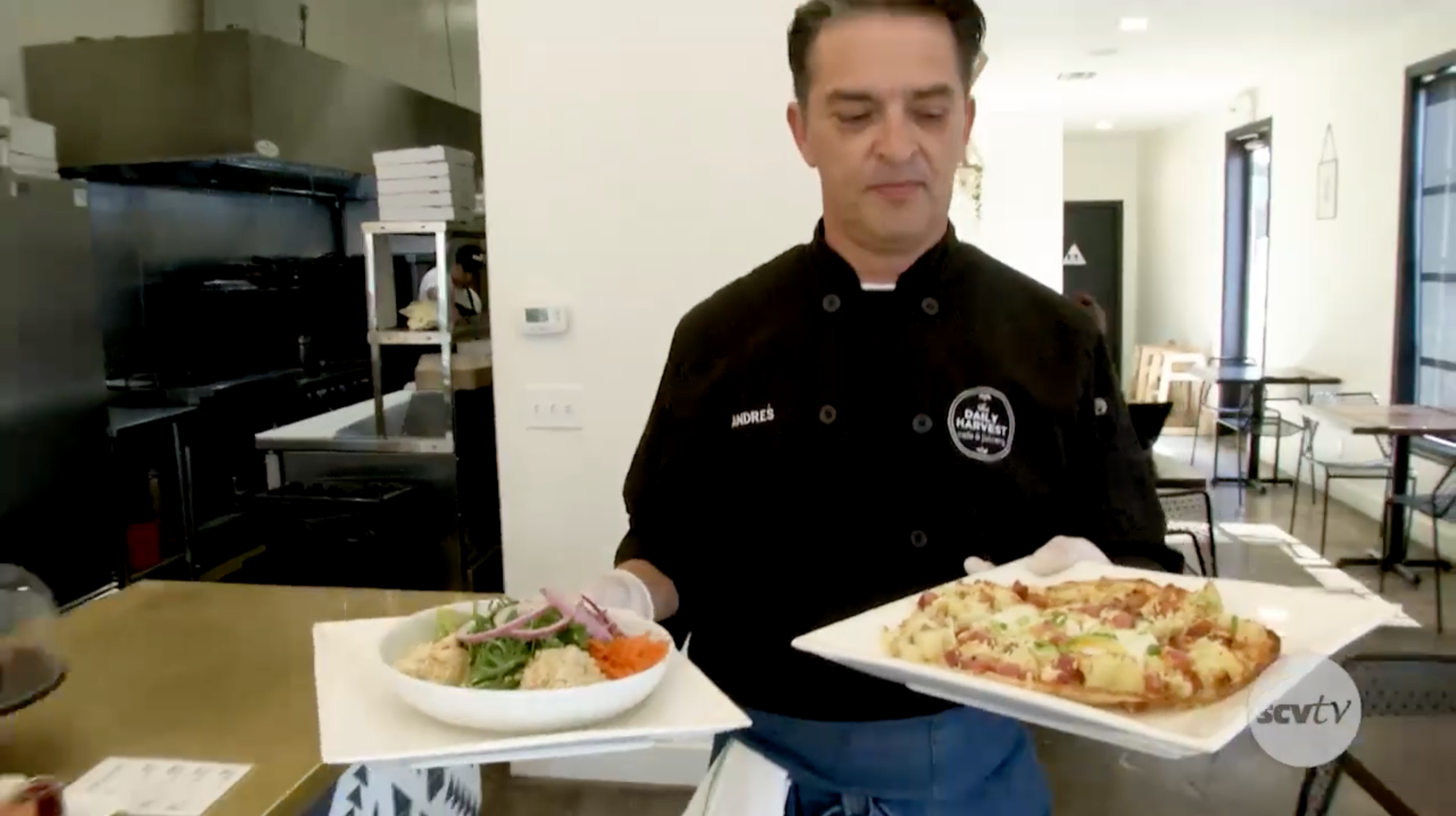 Five Minute Foodie + Santa Clarita Spotlight Series