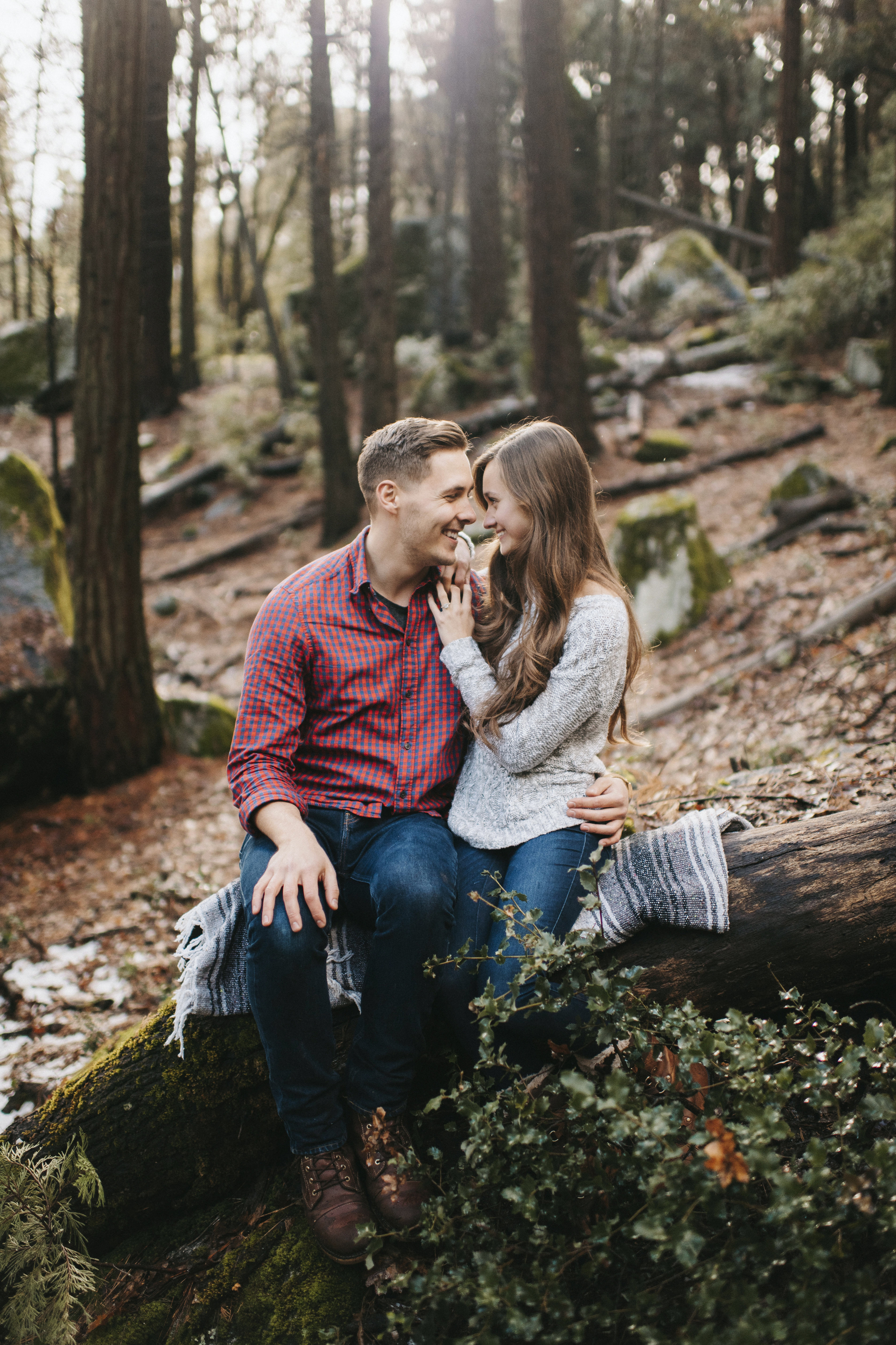 yosemite engagement photographer 134.jpg