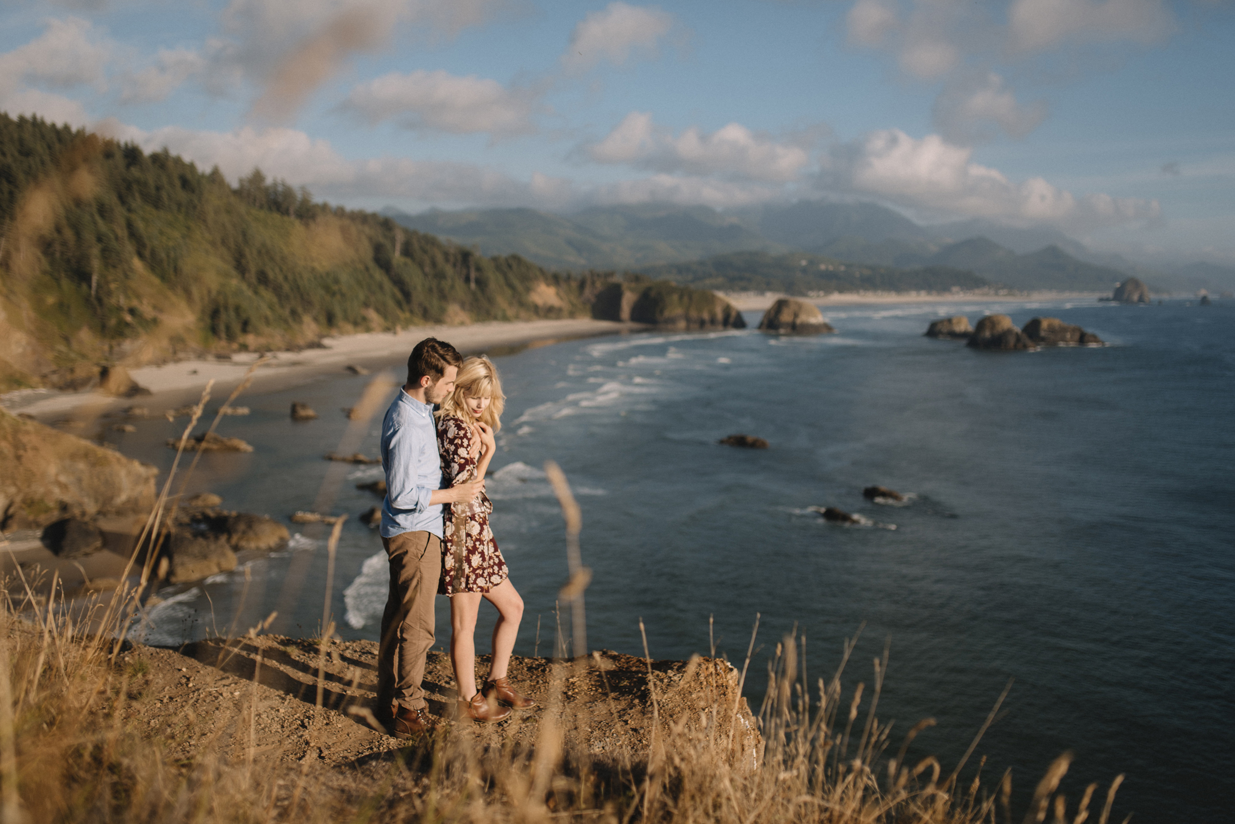 Cannon Beach Oregon Coast Adventure Couples Photographer 55.jpg