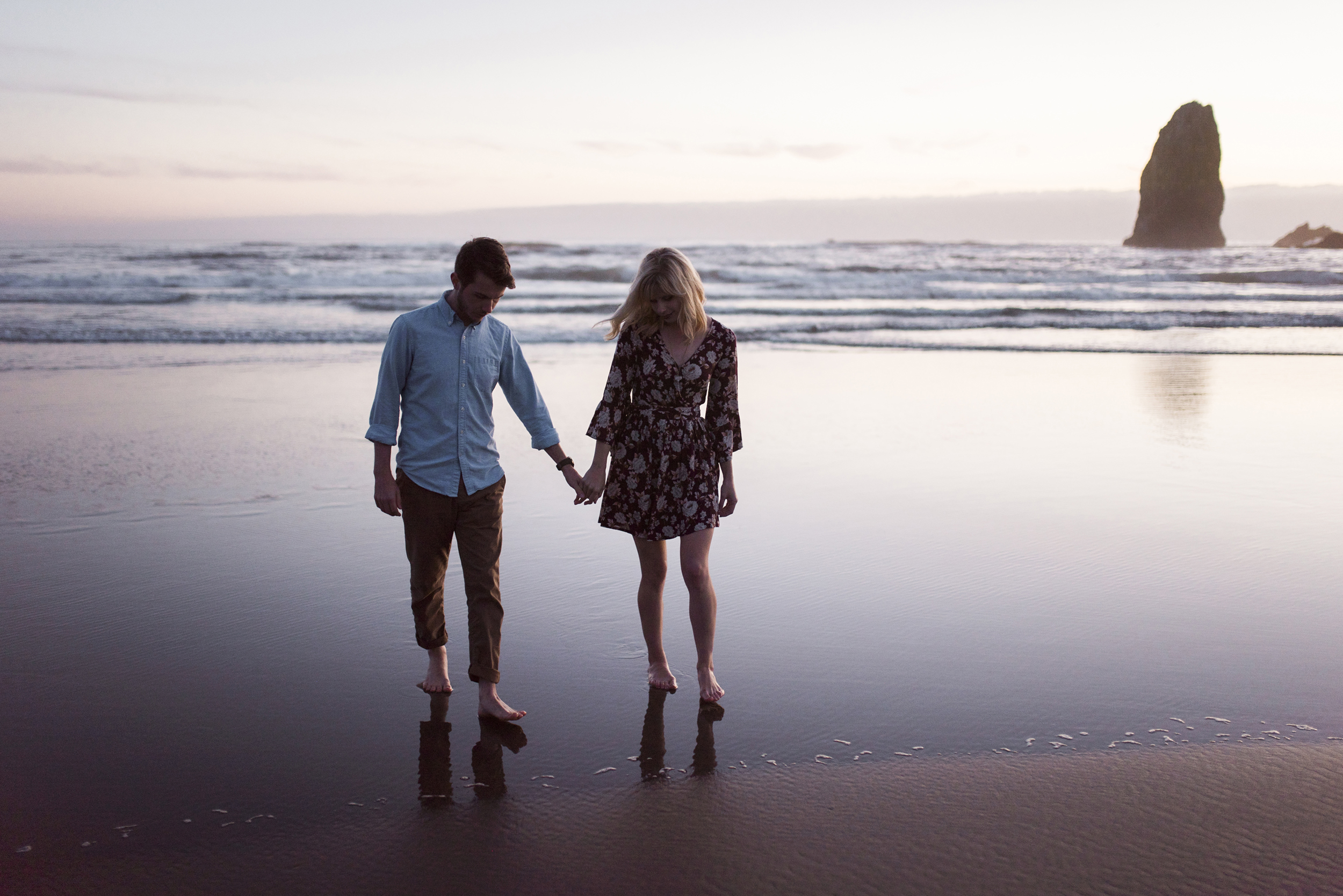 Cannon Beach Oregon Coast Adventure Couples Photographer 157.jpg