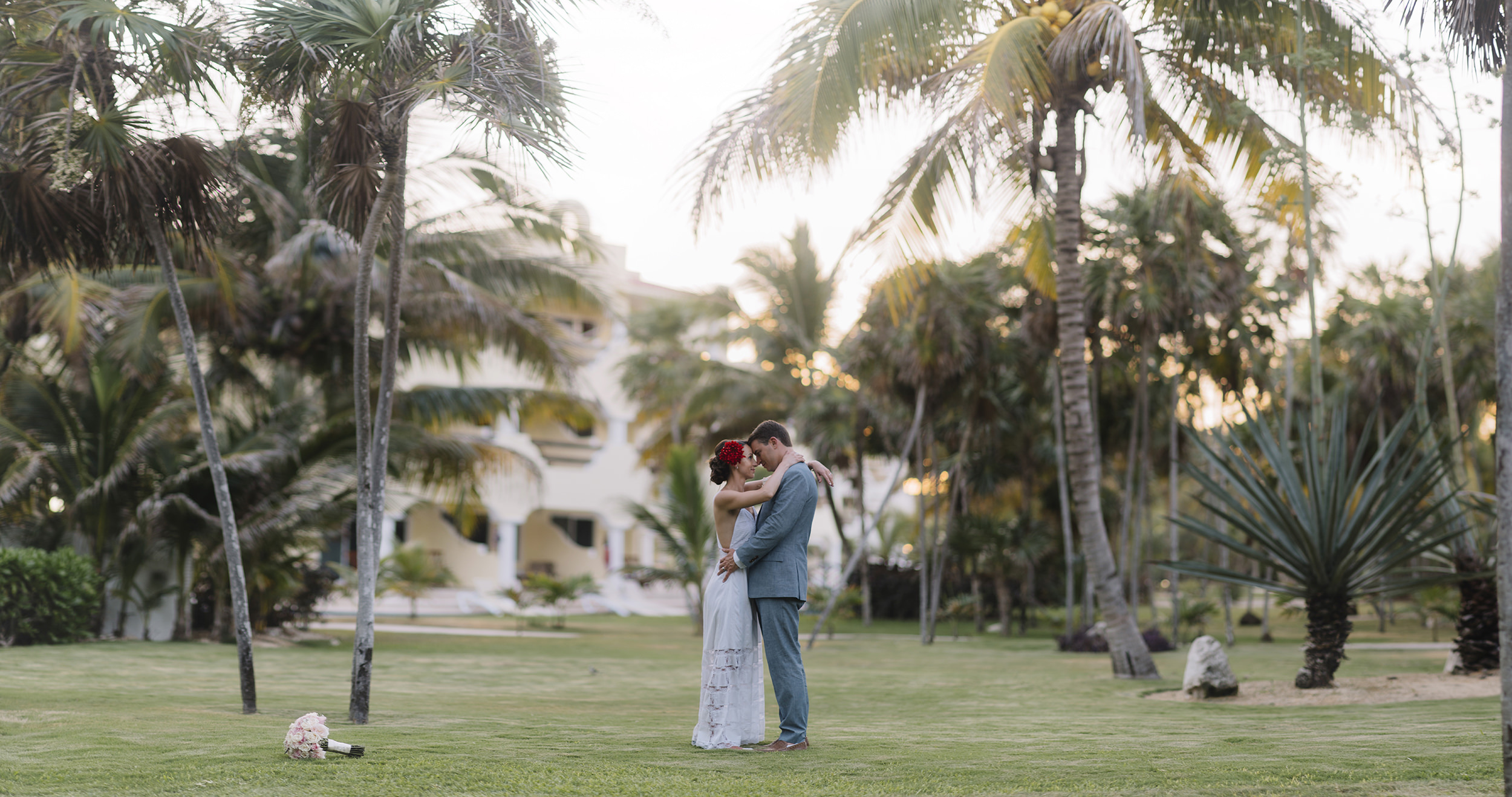 Colby-and-Jess-Intimate-Beach-Wedding-Destination-Cancun-Mexico275.jpg