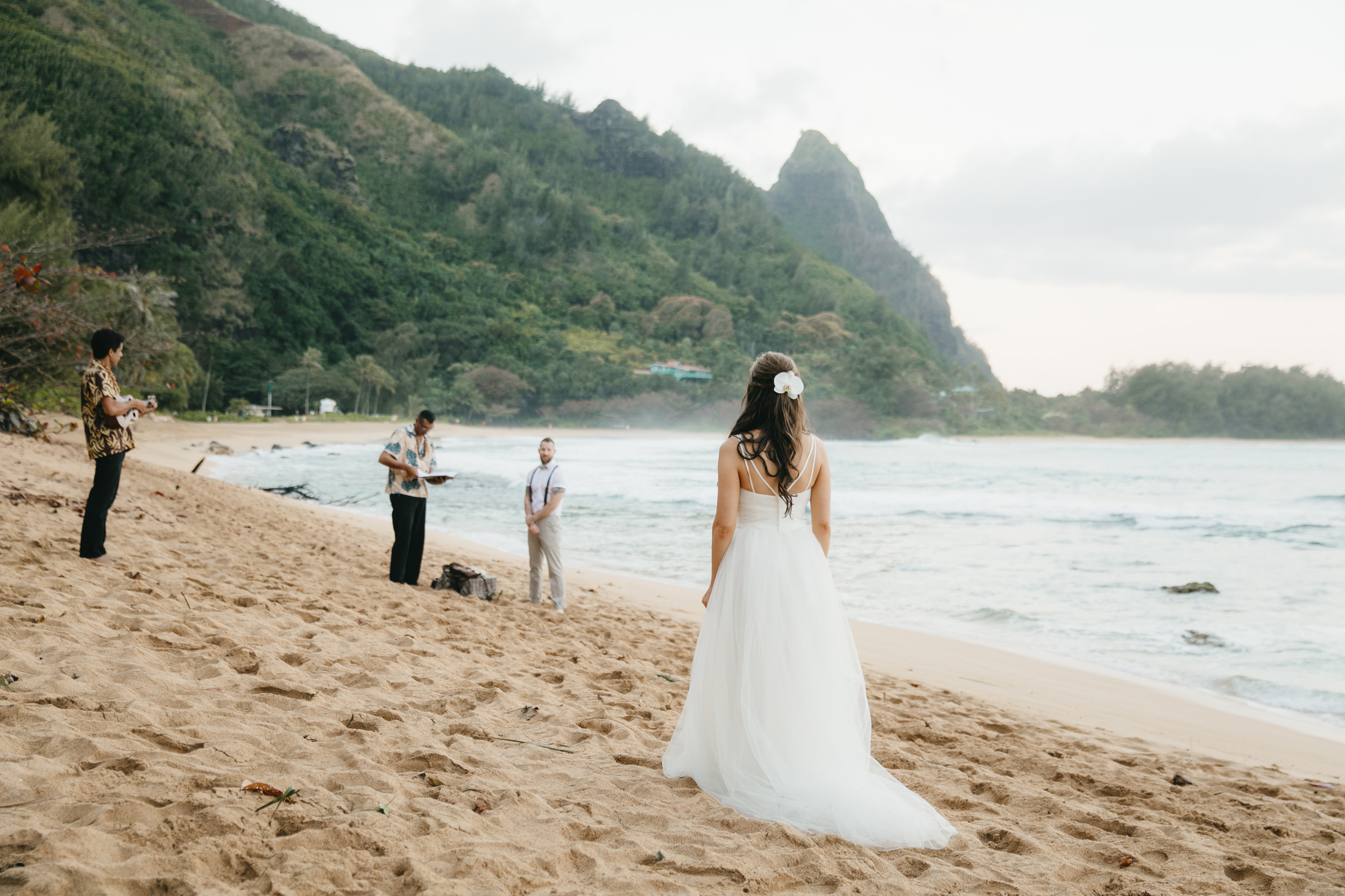 Hawaii Wedding Photographer Oahu Photographer