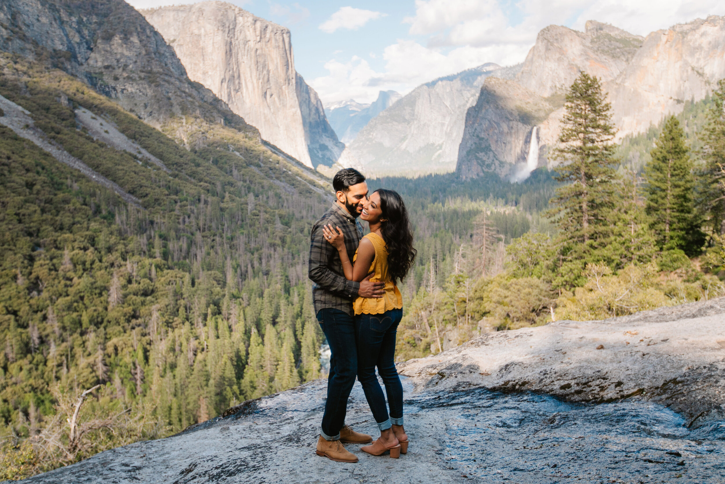 Yosemite-adventure-engagement-photographer 030.jpg