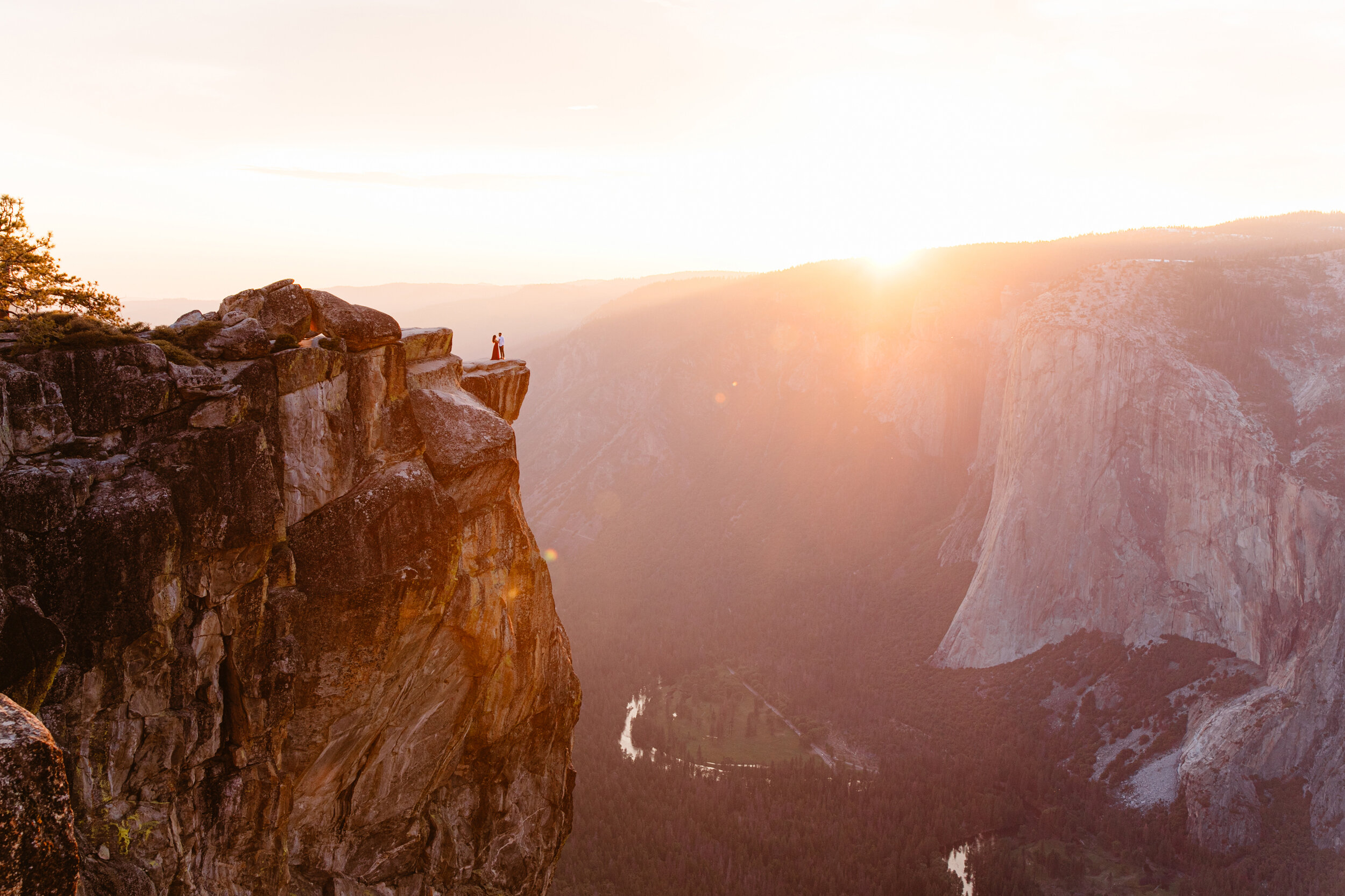 Yosemite-adventure-engagement-photographer 127.jpg