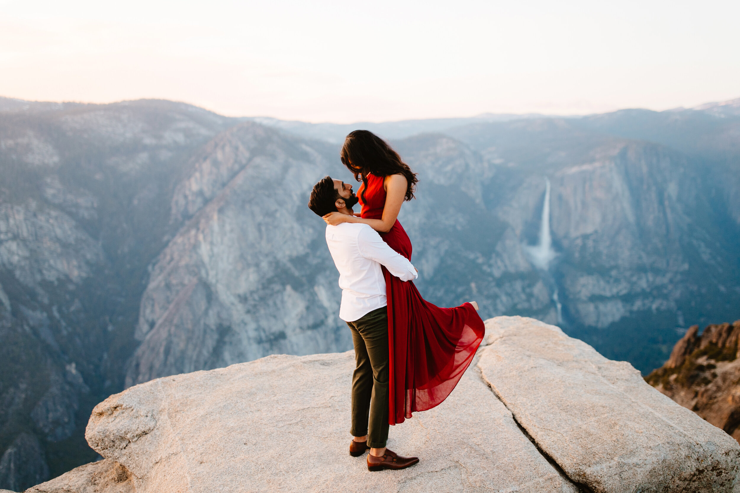 Yosemite-adventure-engagement-photographer 136.jpg