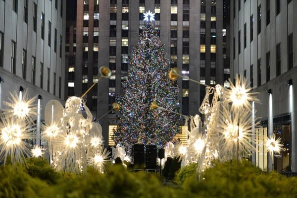 Photo via: Rockefeller Centre