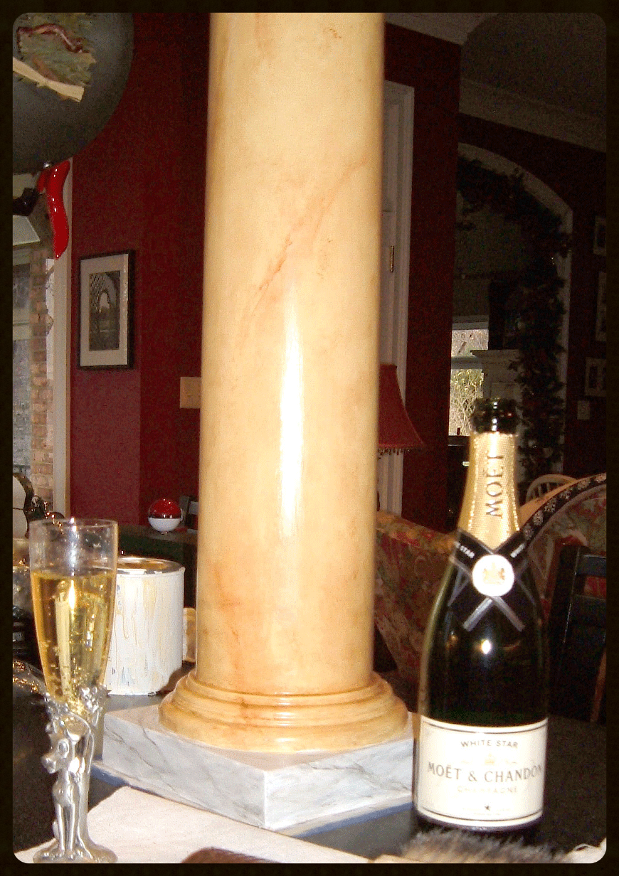 marlbe-columns-gif.gif