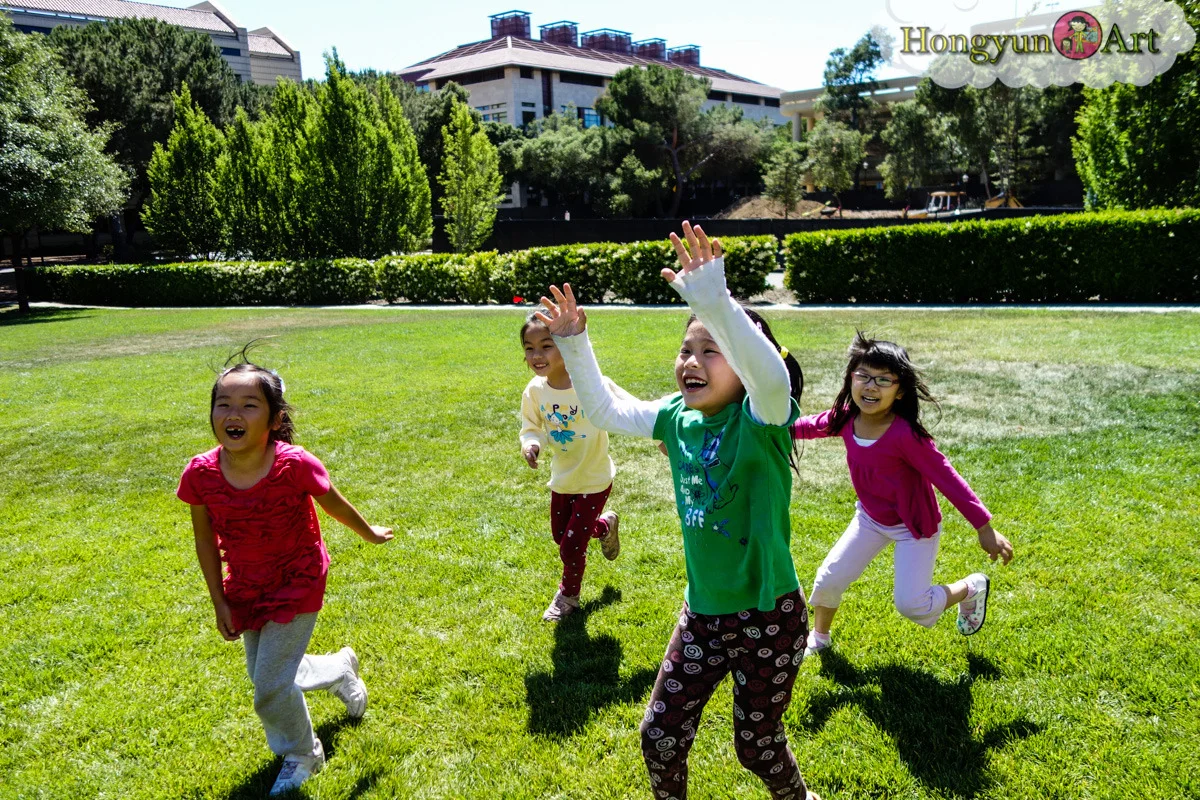 2013-05-hongyunart-stanfordfieldtrip-greencloud-01732.jpg