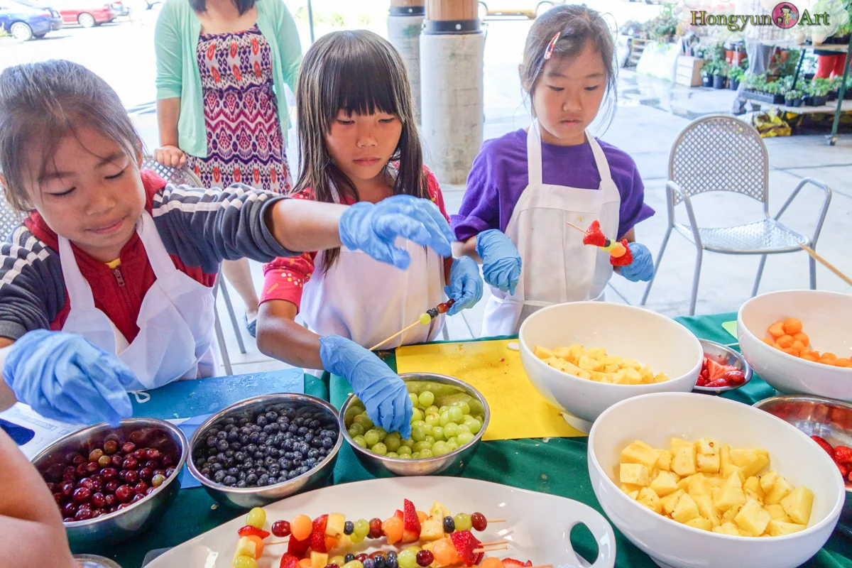 20130708-HYA-Summer-Camp-ArtExplorers-03315.jpg