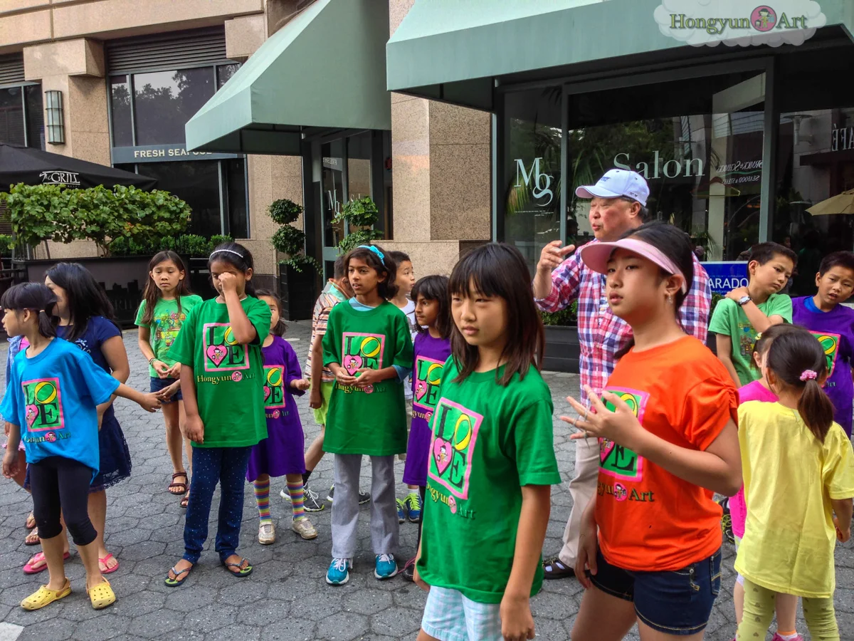 20130722-HYA-Summer-Camp-ArtExplorers-047.jpg