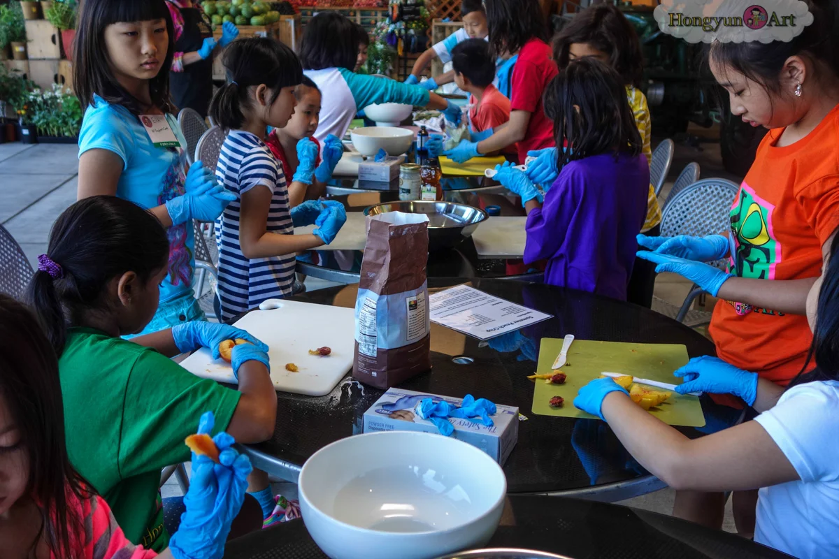 20130722-HYA-Summer-Camp-ArtExplorers-222.jpg