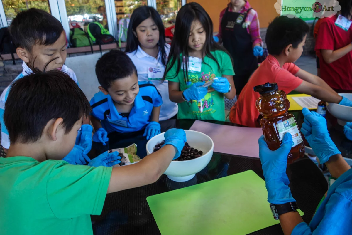 20130722-HYA-Summer-Camp-ArtExplorers-229.jpg