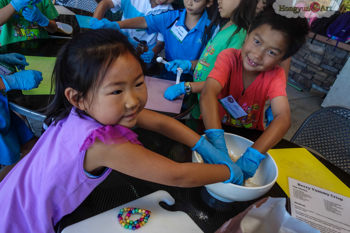 20130722-HYA-Summer-Camp-ArtExplorers-230.jpg