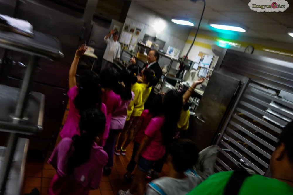 Hongyun-Art-20130805-Art-Explorers-Camp-033.jpg