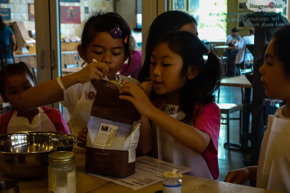 Hongyun-Art-20130805-Art-Explorers-Camp-204.jpg