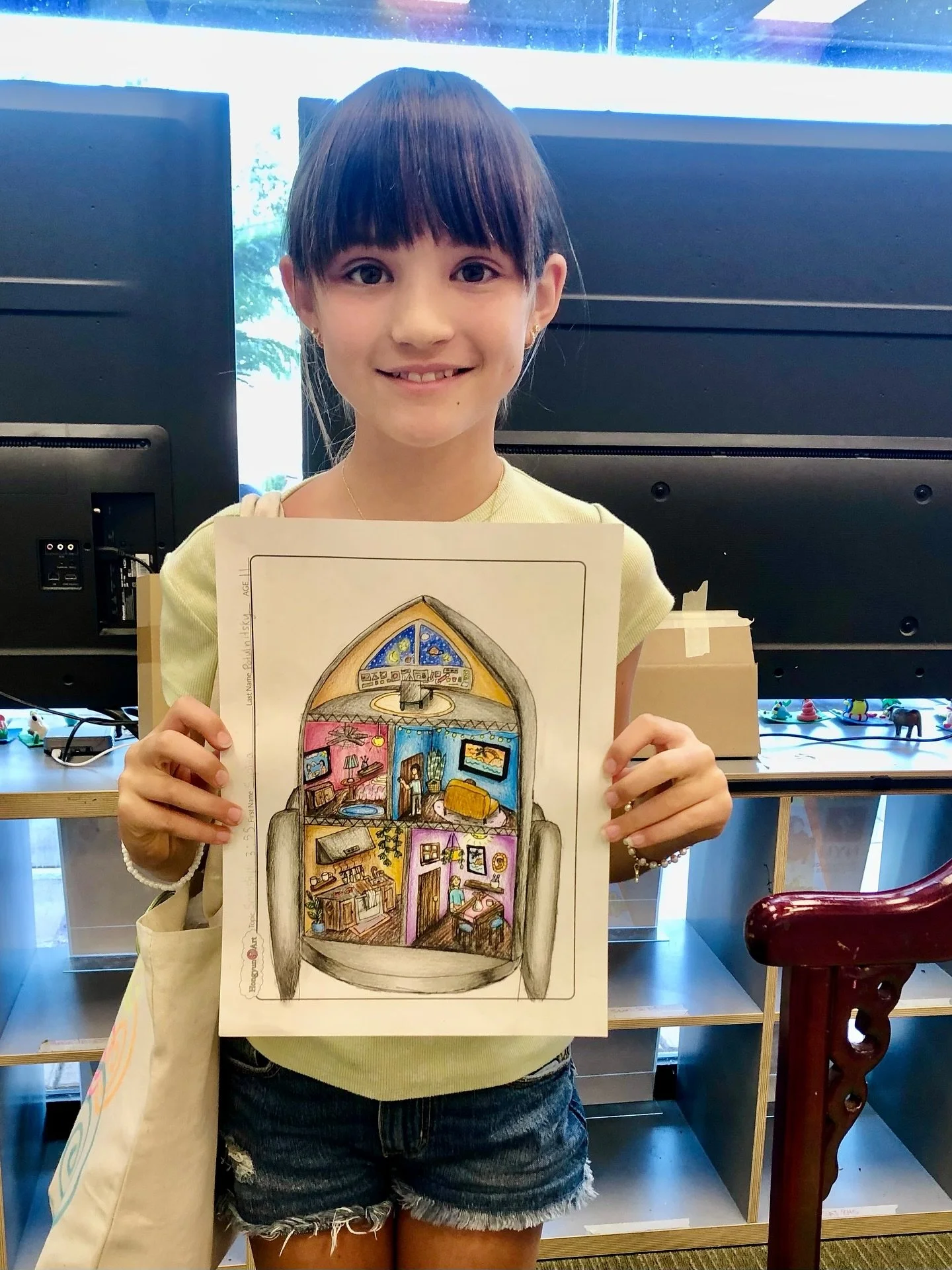 🥳😍 WOW!  Great job on the dollhouse project!  So many creative ideas!
#cupertino #artschool