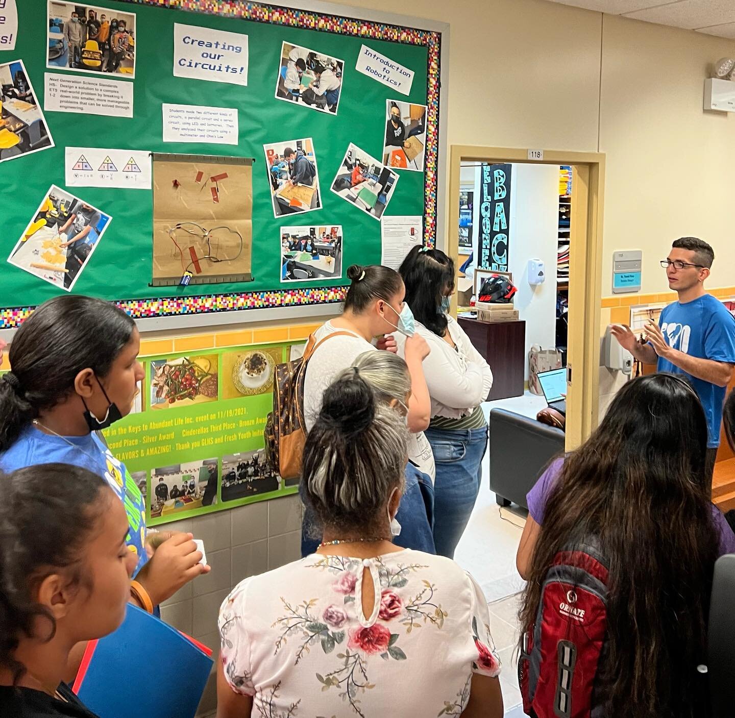 First impressions count! Here is FYI staff member Nestor giving tours at @gregorioluperonhs during Parent Orientation for incoming 9th grade students. If anyone can allay parents&rsquo; concerns, or answer any question, Nestor is the one!

He is also