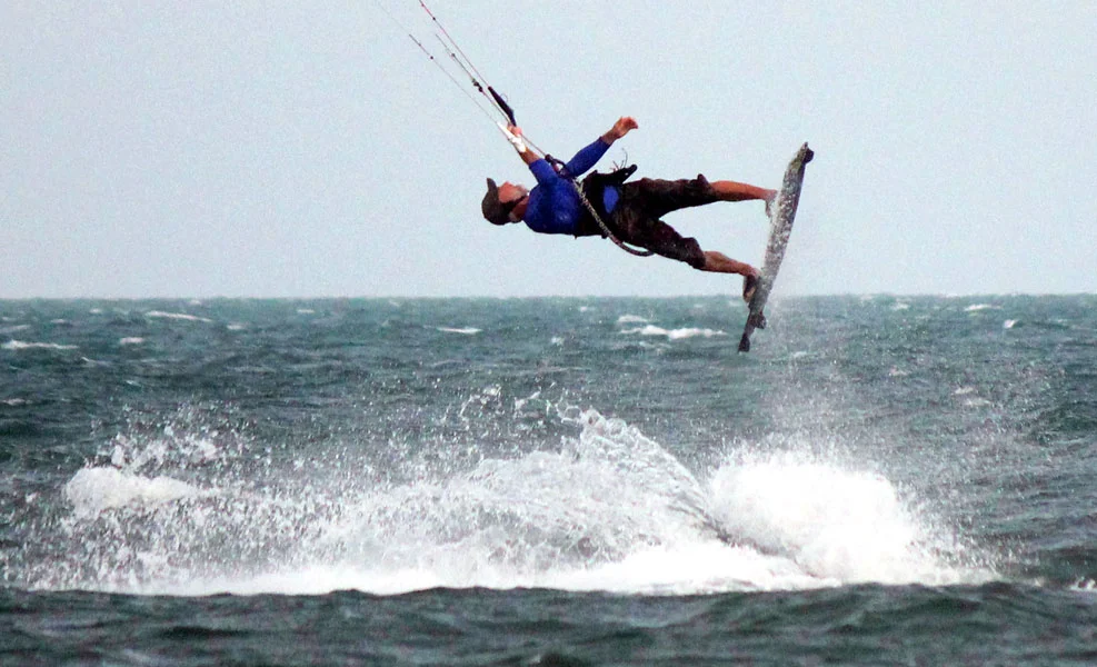 Kitesurfing beach India