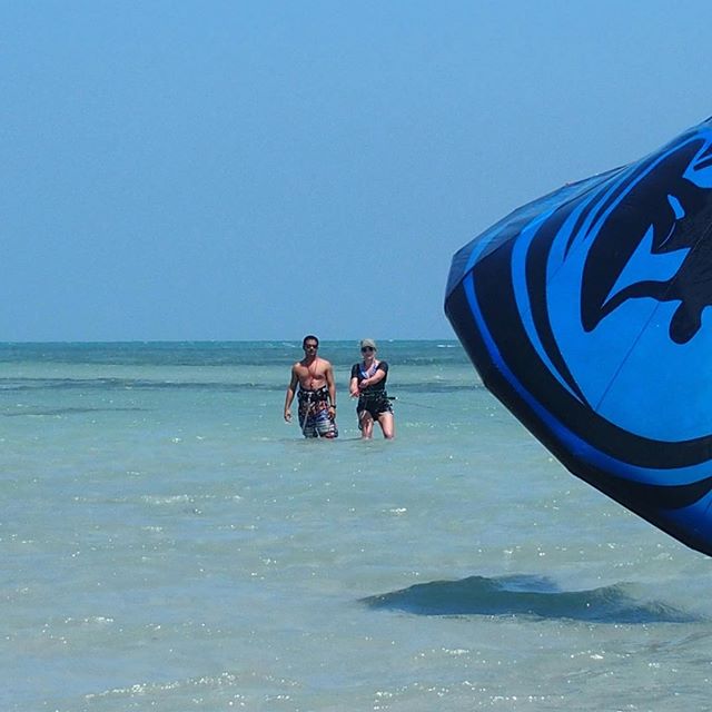 Some of the best locations to learn kiteboarding are on the east coast of India. With two seasons, summer with the south west and winter the north east trade winds. Come join us in paradise #kitesurfindia 
#lifeinthedeepsouth #kathadinorth #kiteboard