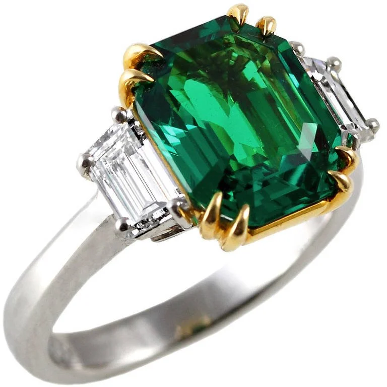 EXCEPTIONAL 3 CT. COLOMBIAN EMERALD (INSIGNIFICANT) AND DIAMOND RING