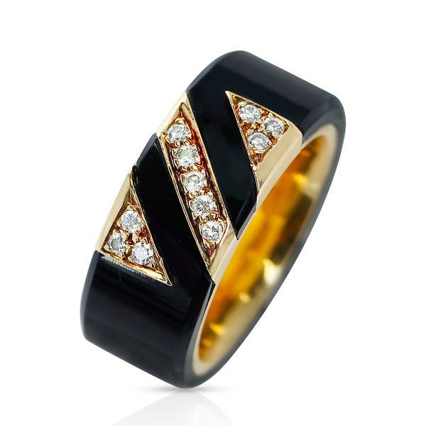 FineJewelry_March2402_600x.jpg