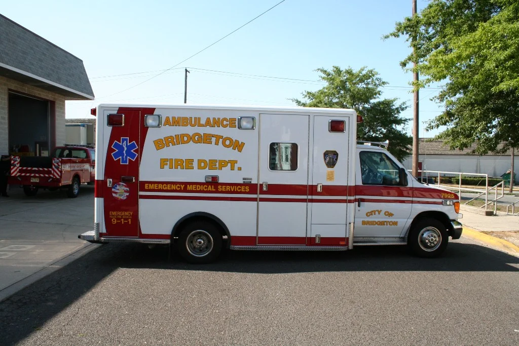 7925 Passenger Side.JPG